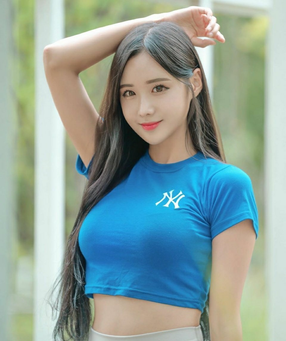 身材一级棒的小狐狸