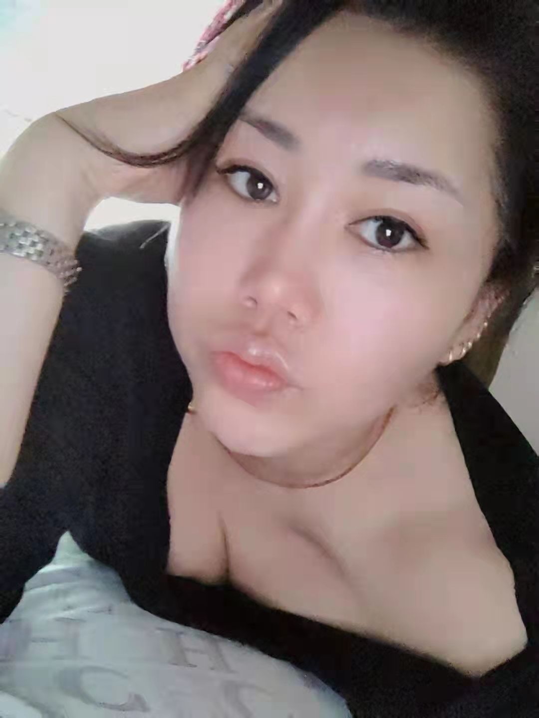 龙岗区双飞会玩的小姐姐