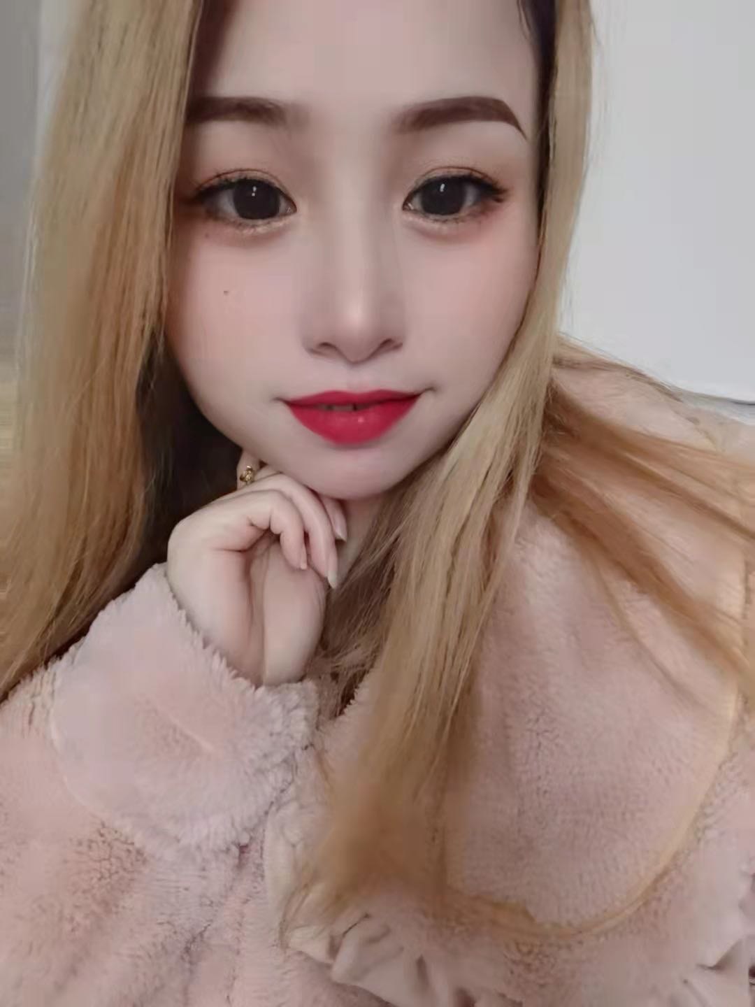 静安区妖娆妩媚的小仙女