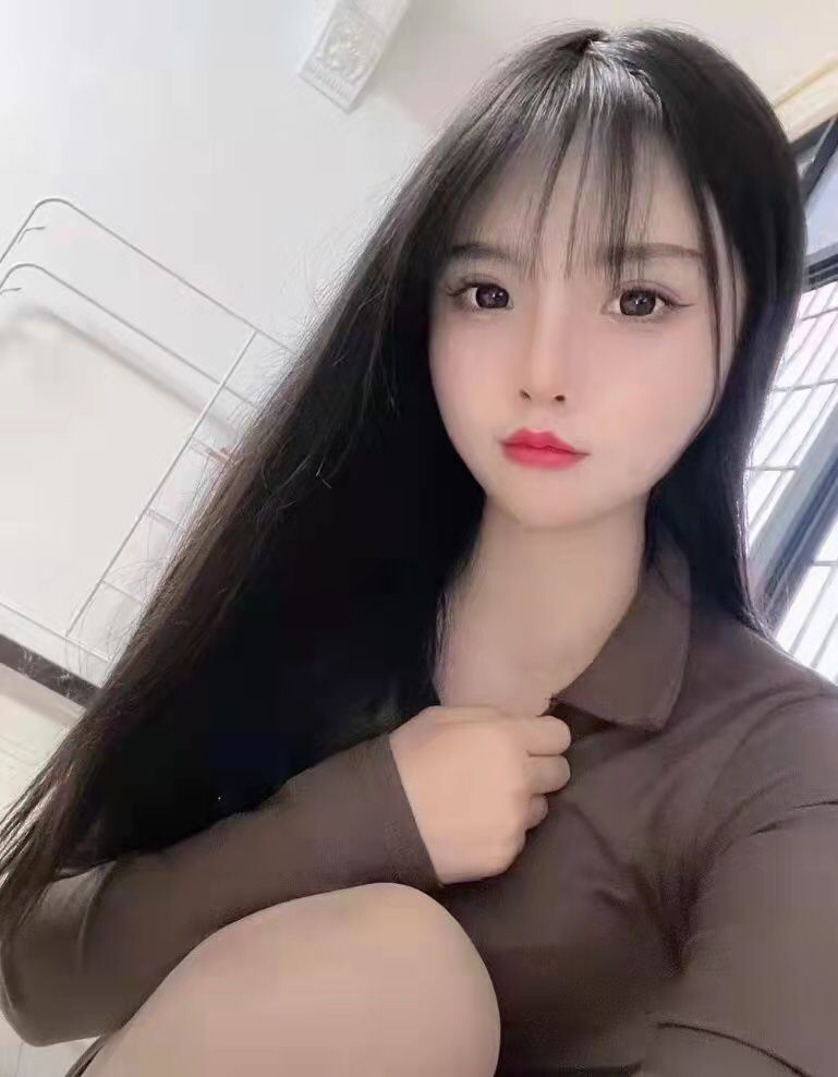 解锁万达附近的性感小姐姐