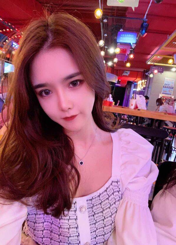 绿园区漂亮活好小姐姐