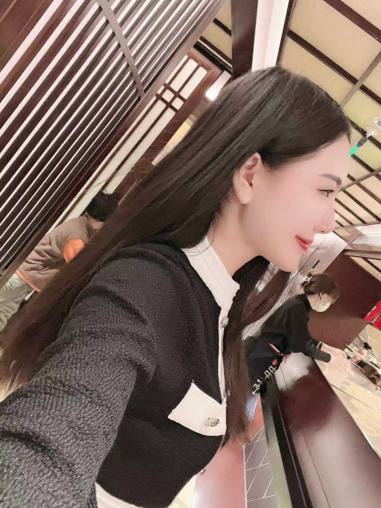 兼职护士小姐姐