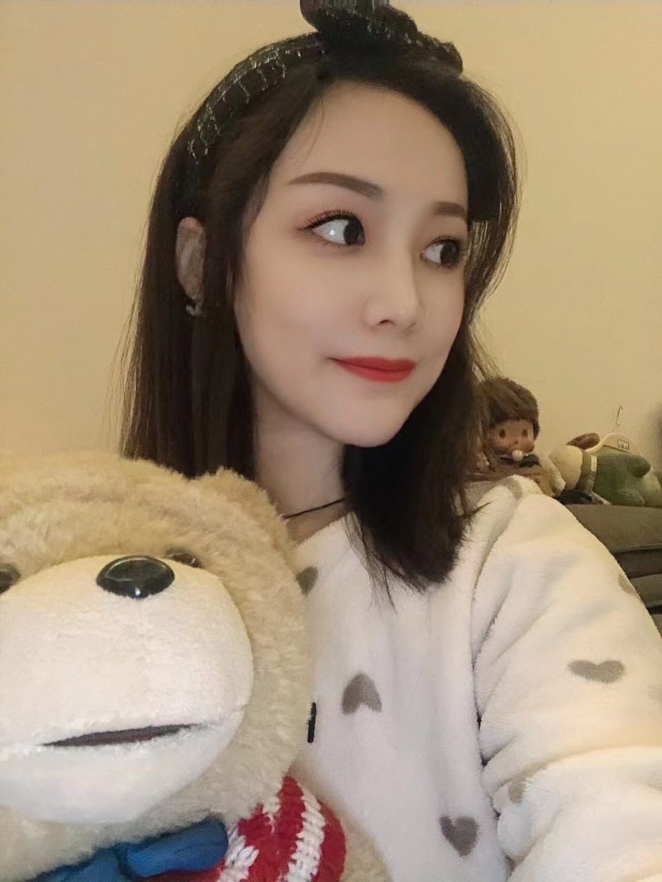 广州天河区一个火爆小姐姐