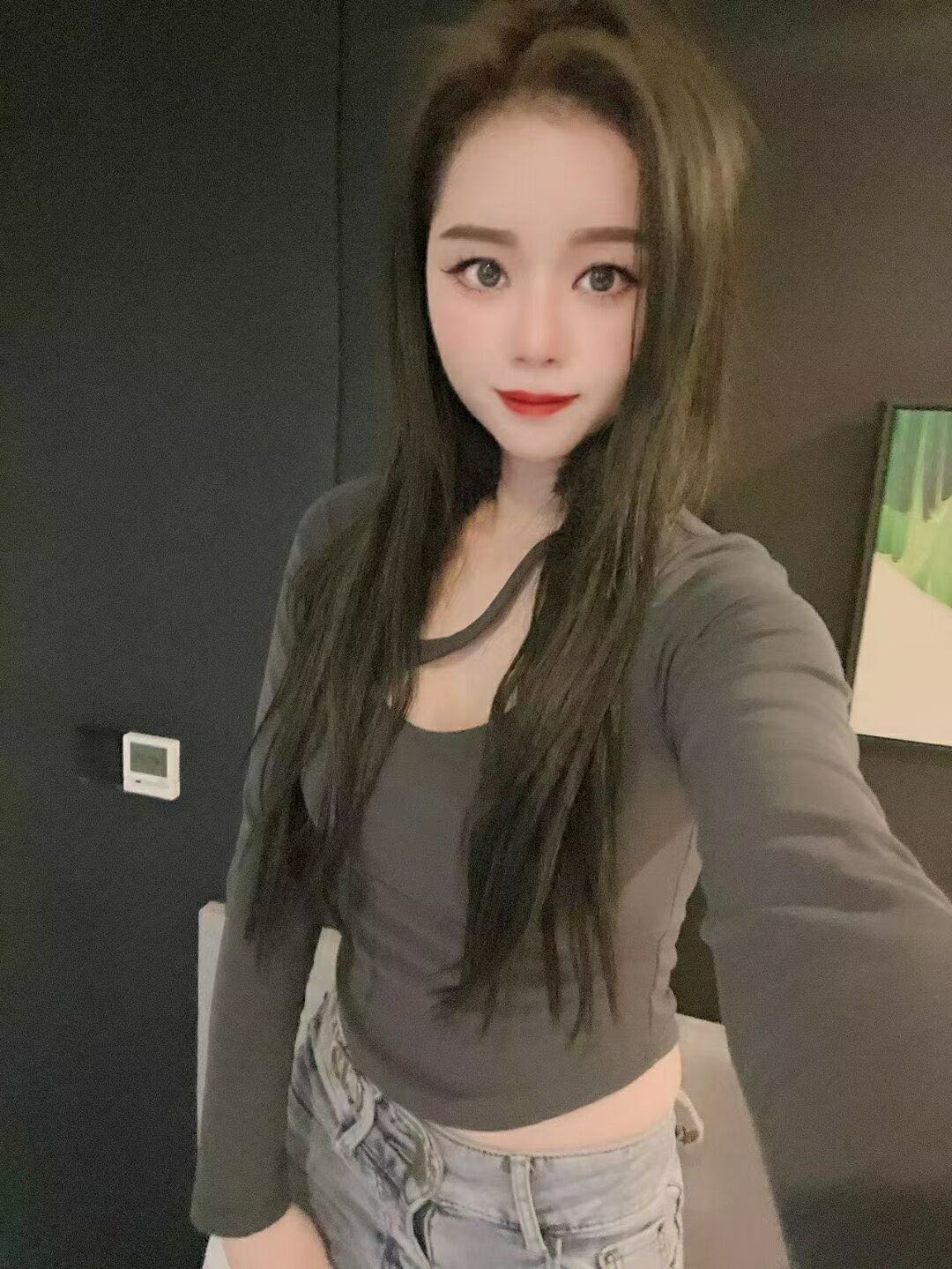 广州兼职小妹妩媚性感