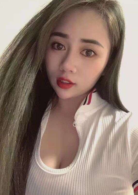 普普通通妹子小雨