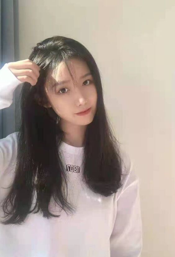 铁站附近的Sao妇，波又打又白，水儿还多