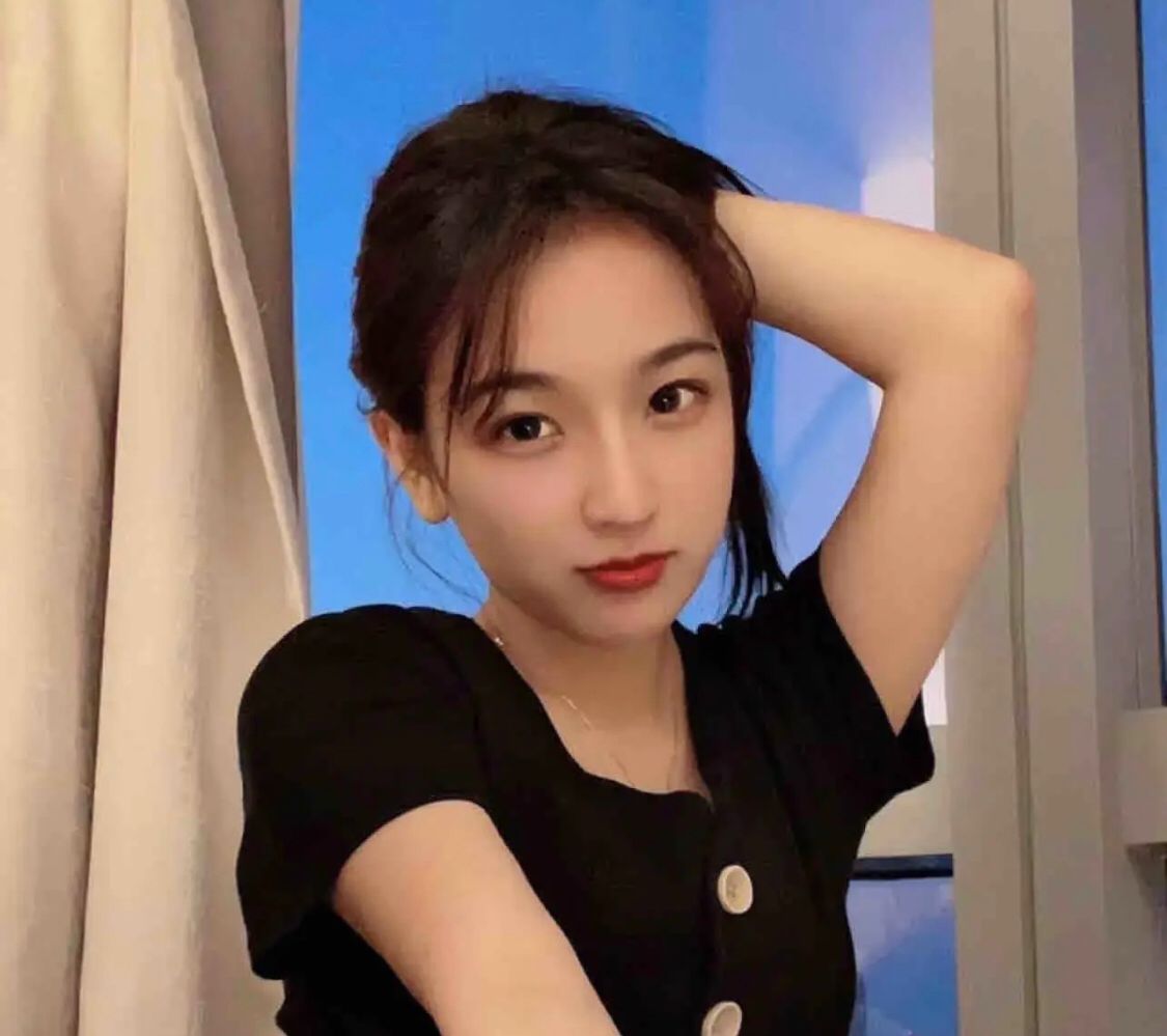 含情脉脉的Sao妹妹