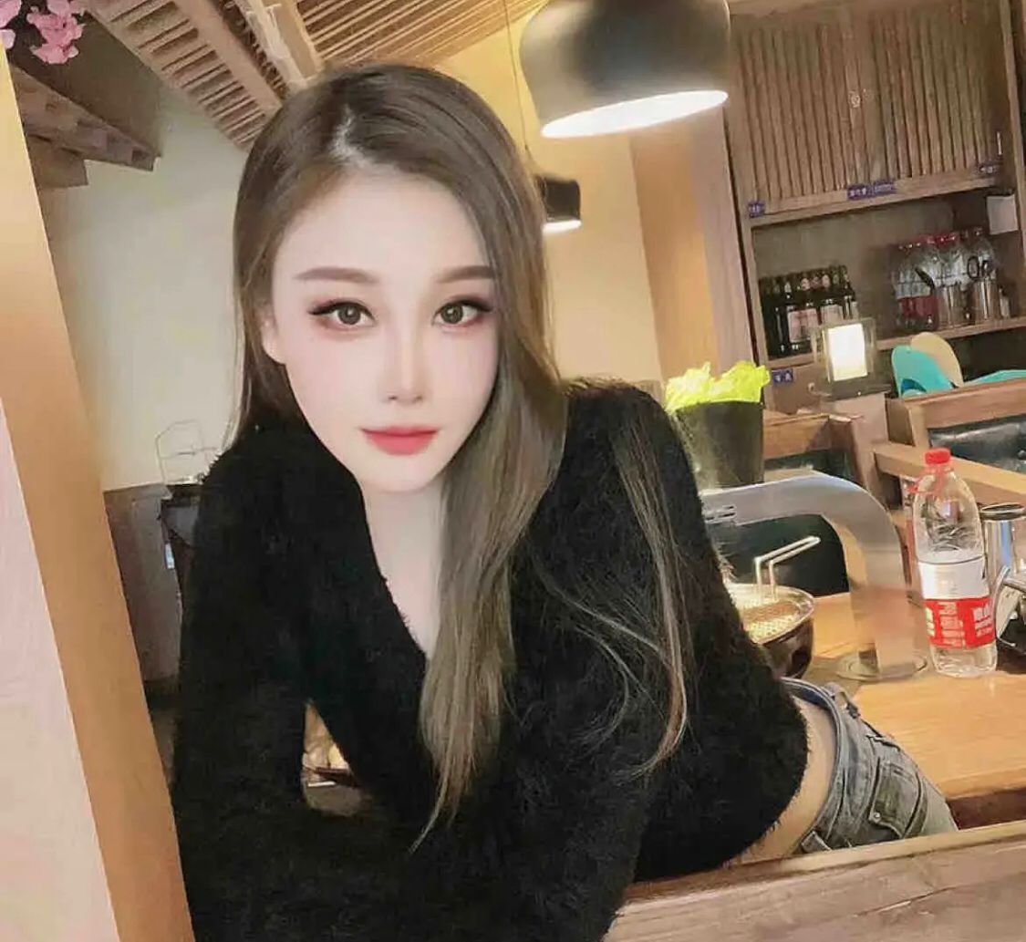 超级给力的妹子