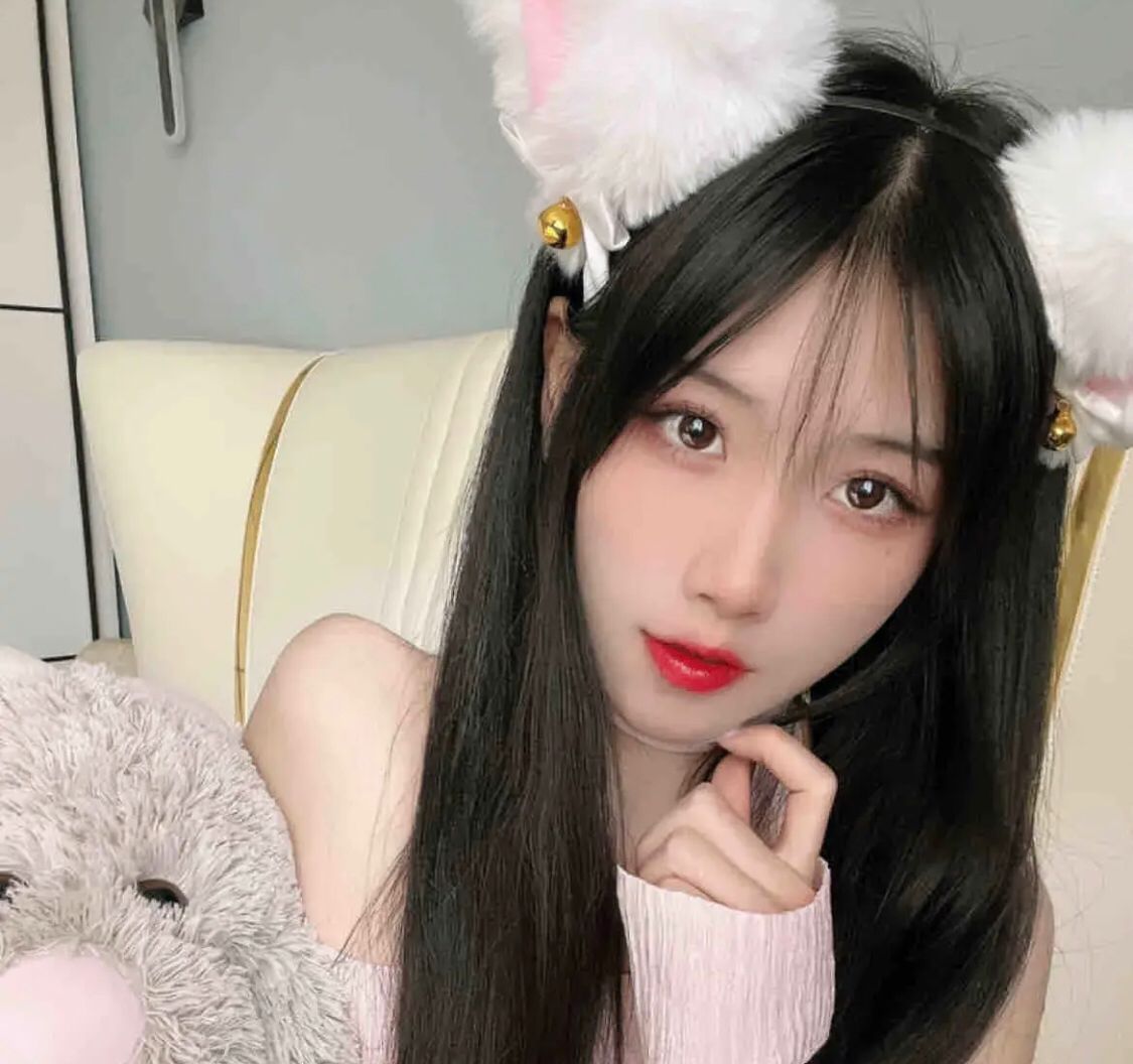 颜值身材一绝的美女