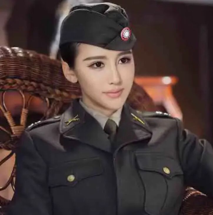 18线女明星的兼职