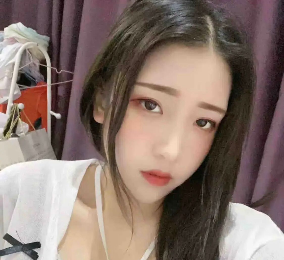 肤白貌美御姐味