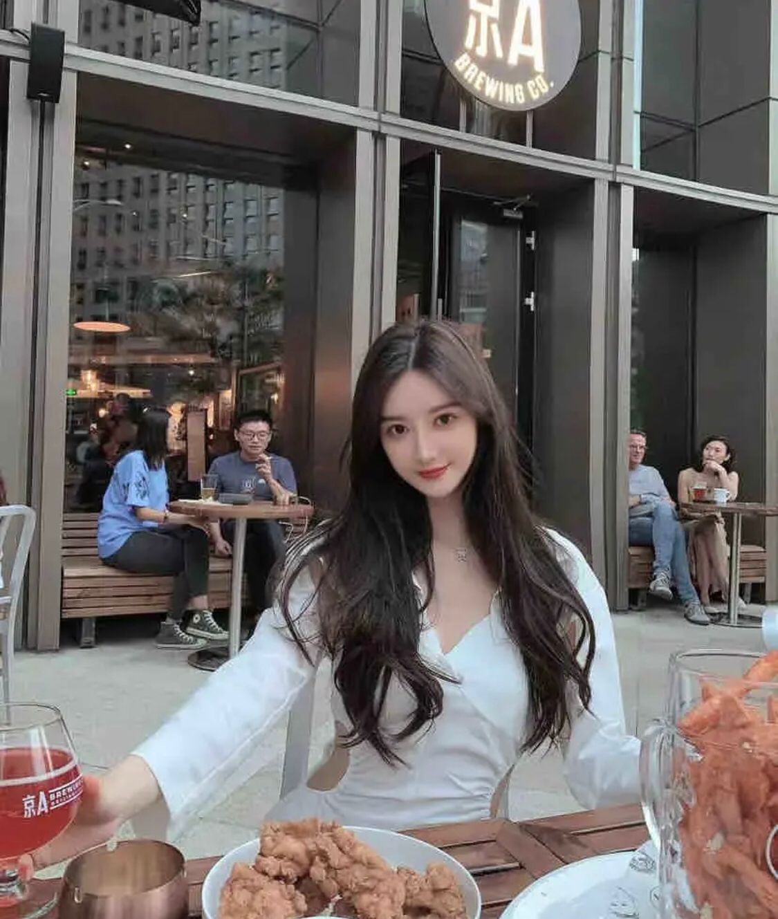 身材超好，下面水儿多