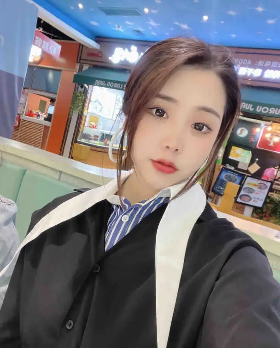 总体来说不错的妹子