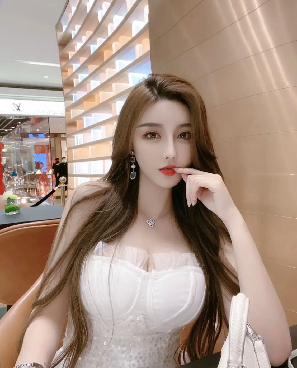 超级给力的兼职模特