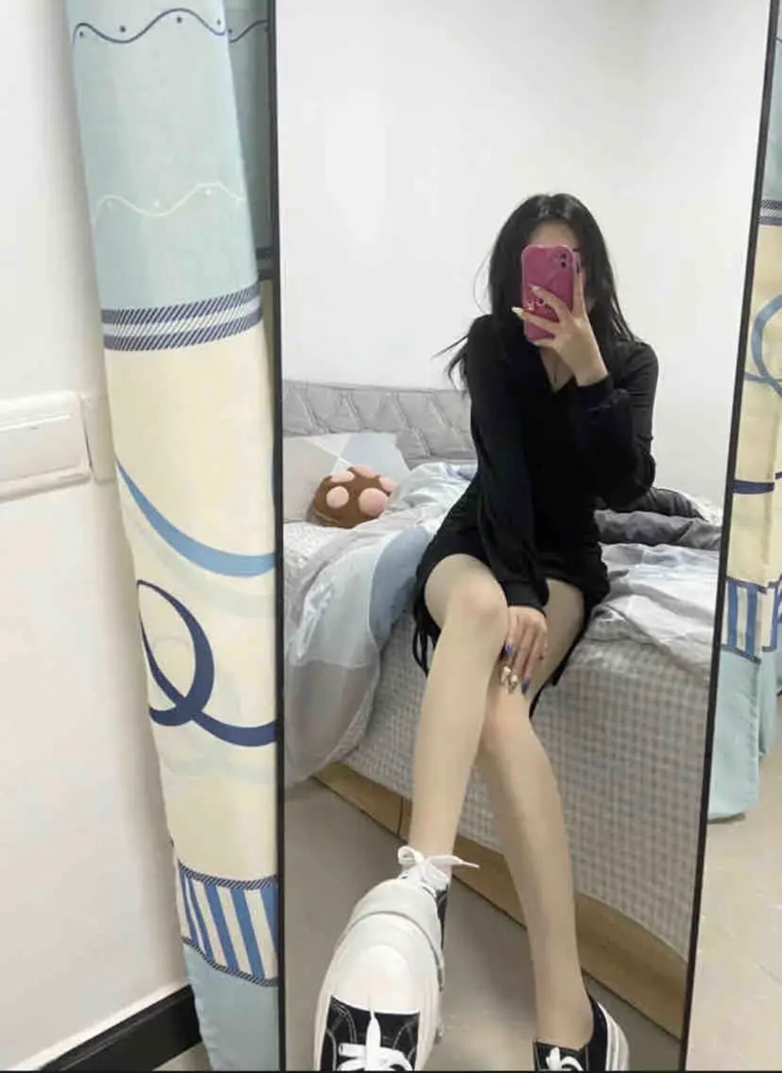 验证论坛狼友推荐的 特别漂亮的妹子