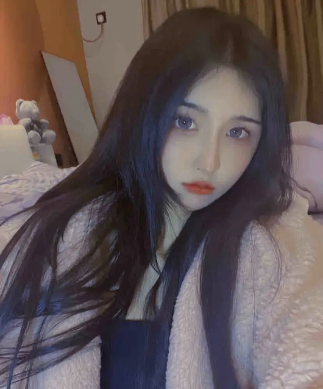 颜值不错，态度还可以