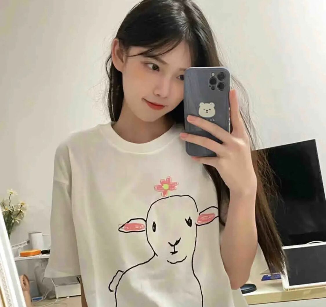 人美腿美的妹子