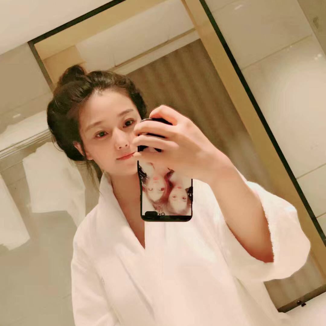 还算可以的妹子