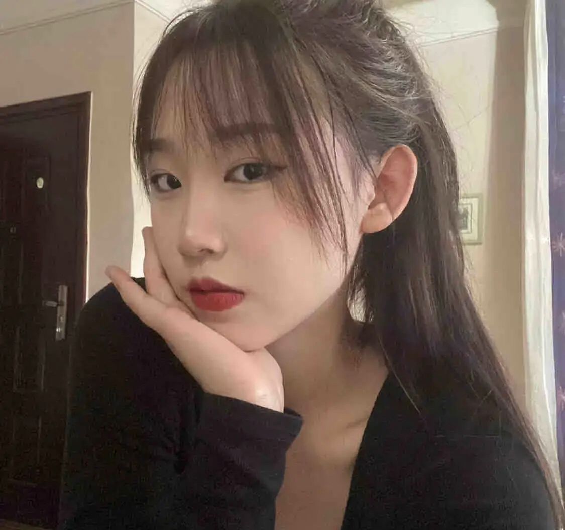 c罩杯气质漂亮重庆辣妹子一枚