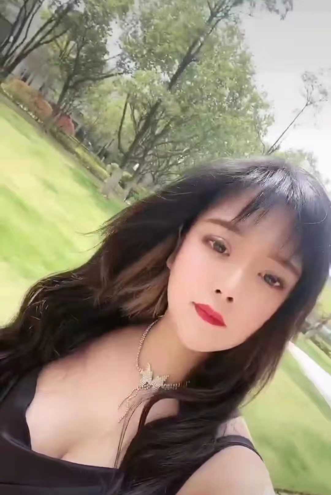 天河区B紧水多，闷Sao诱人