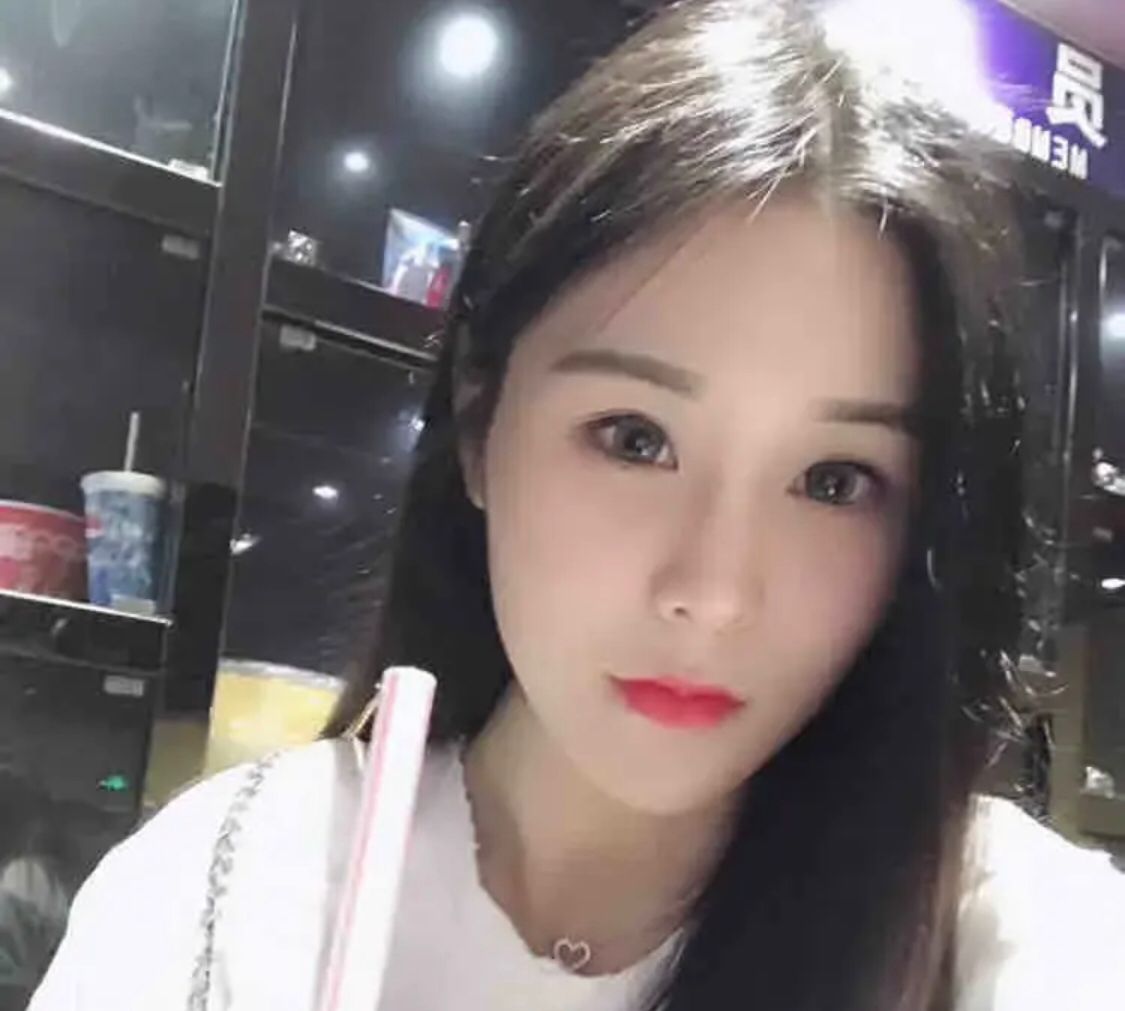 叫声很销魂的妹子