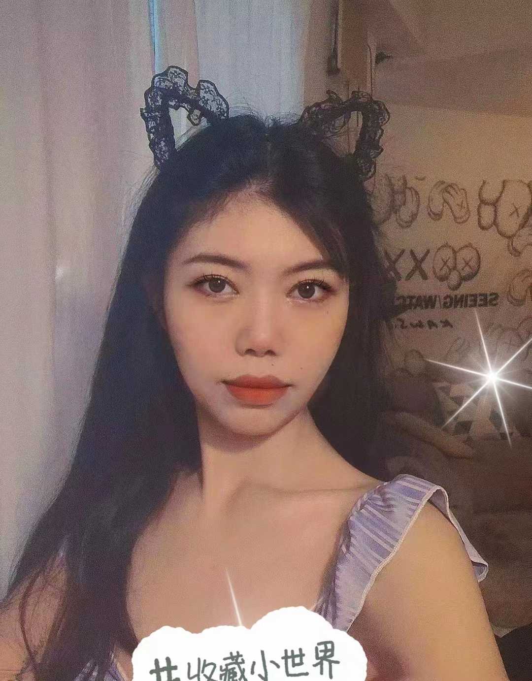 妩媚动人心弦的小姐姐