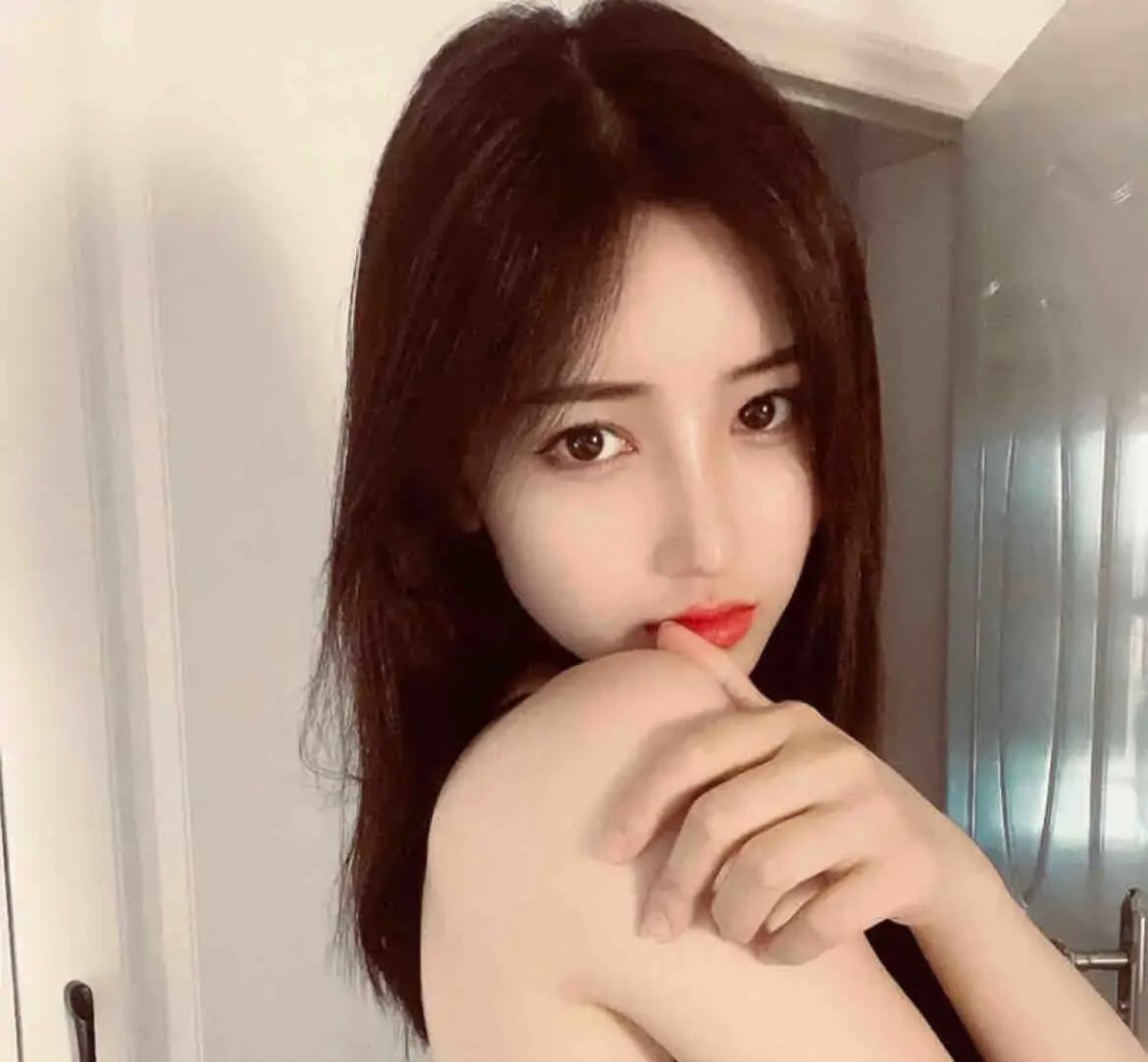 身材颜值不错的兼职妹子