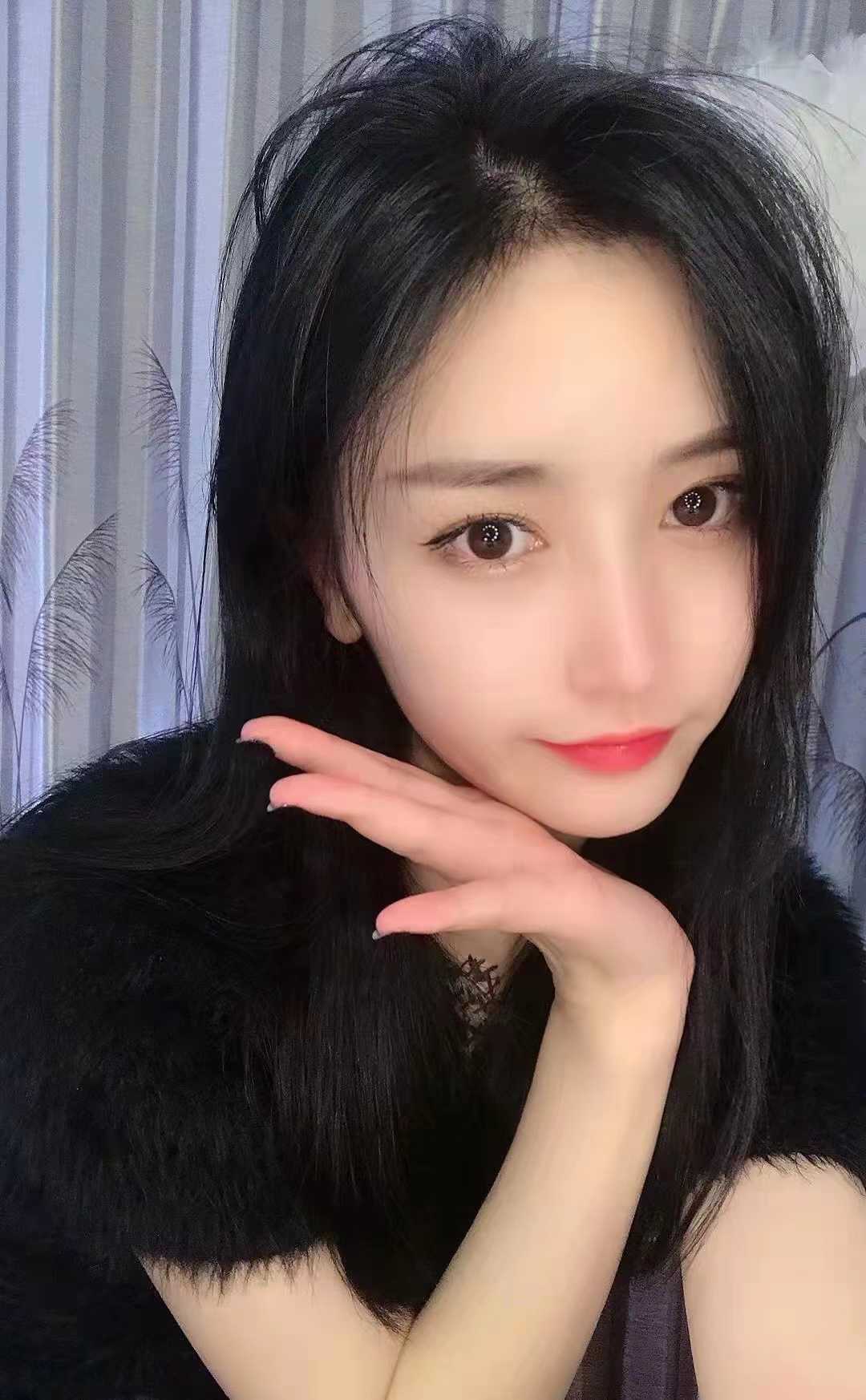 很有味道的漂亮妹妹