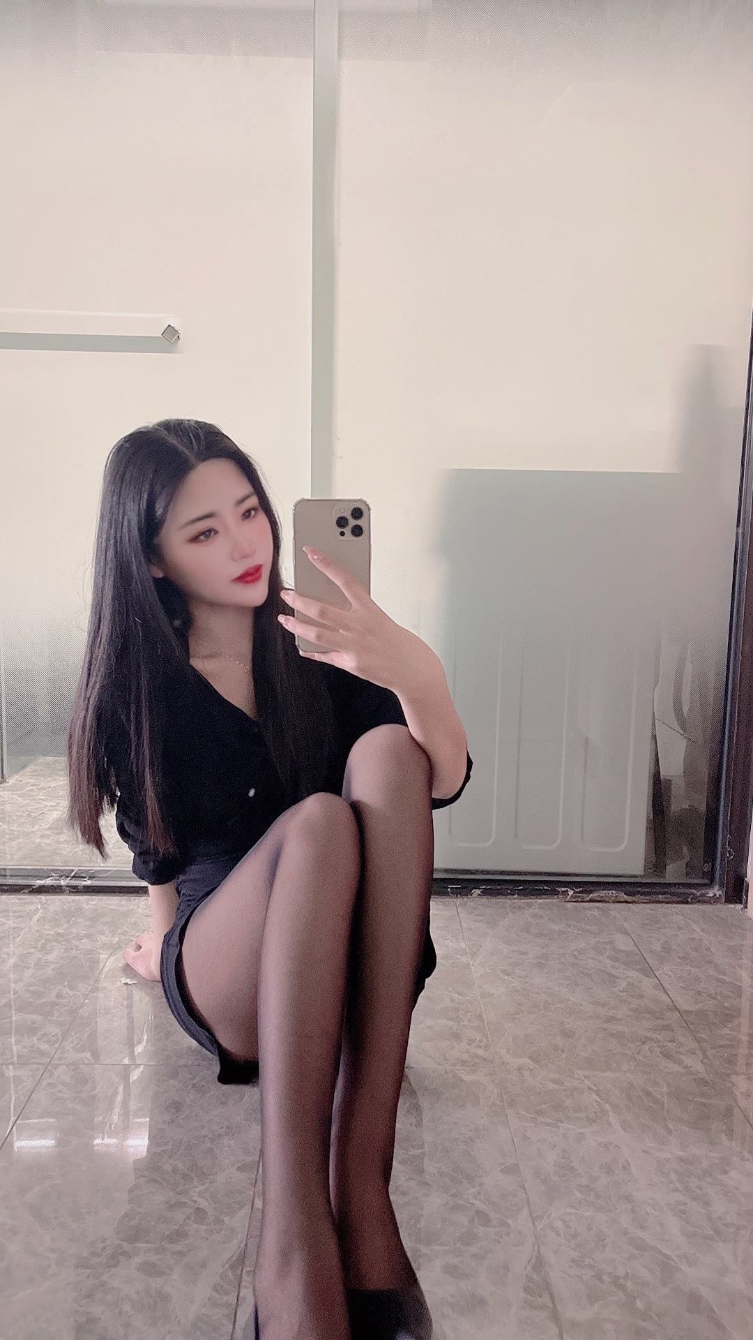 小御姐草起来贼爽