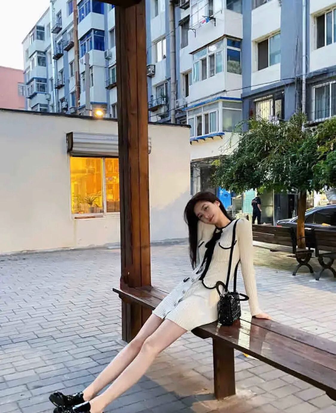 颜值在线，KH极佳的妹子