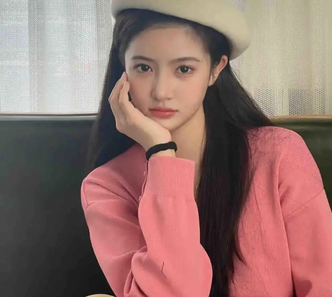 颜值在线，KH极佳的妹子