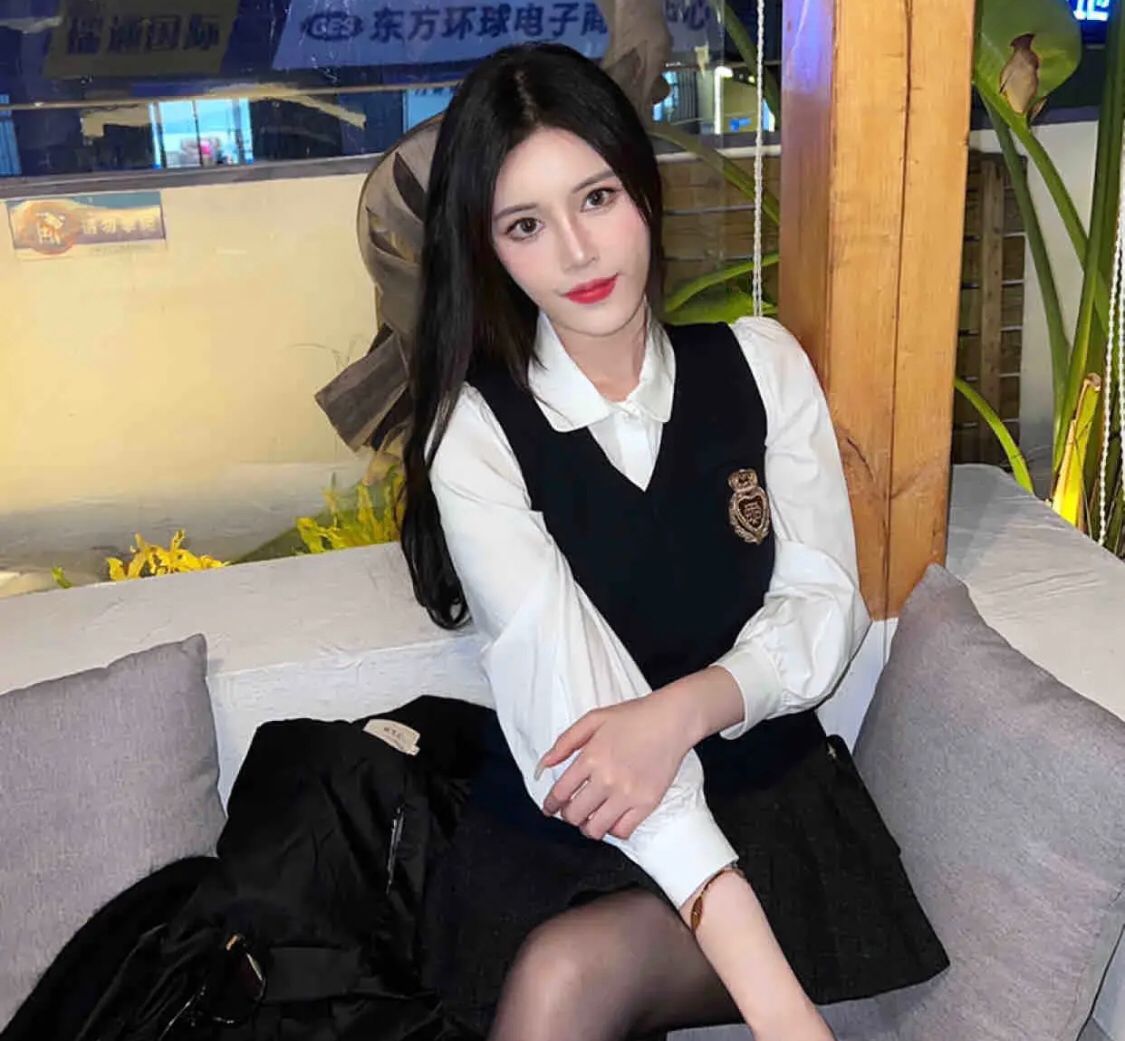 性感妹子不尴尬