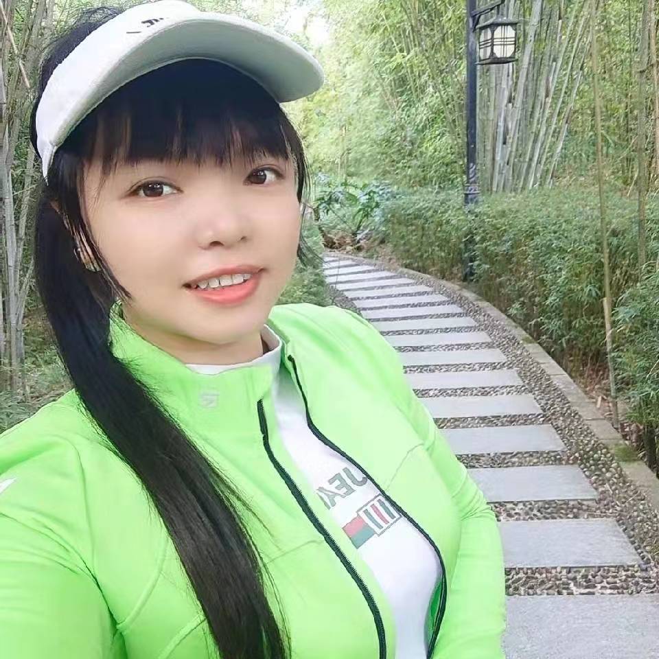 龙华一快餐，长得反正我接受不了，你们自己看