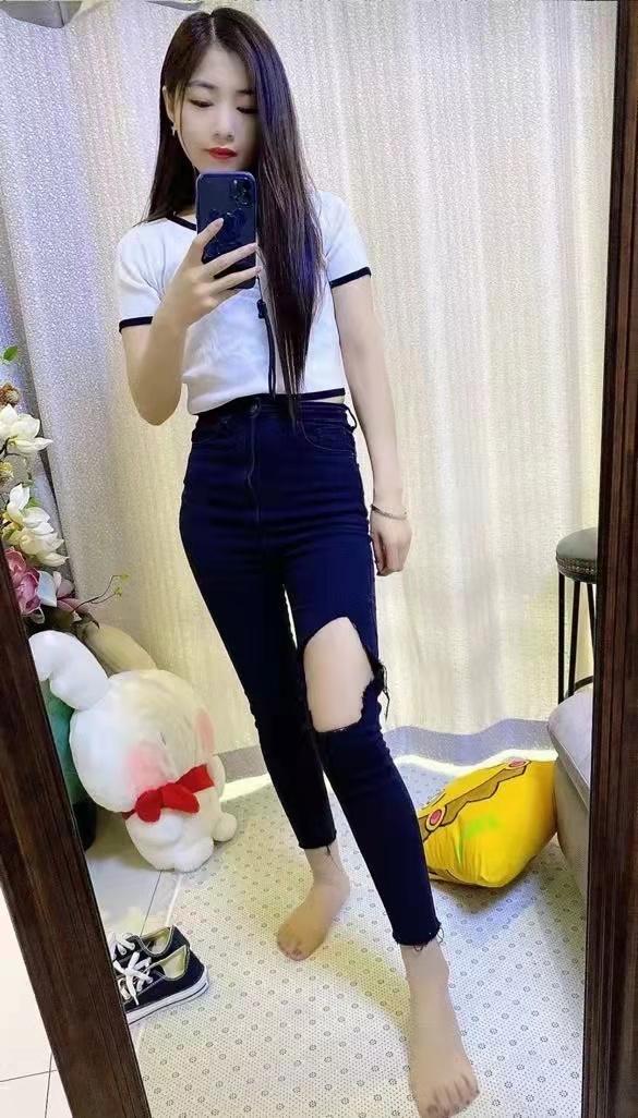 漂亮温柔的小艺妹妹