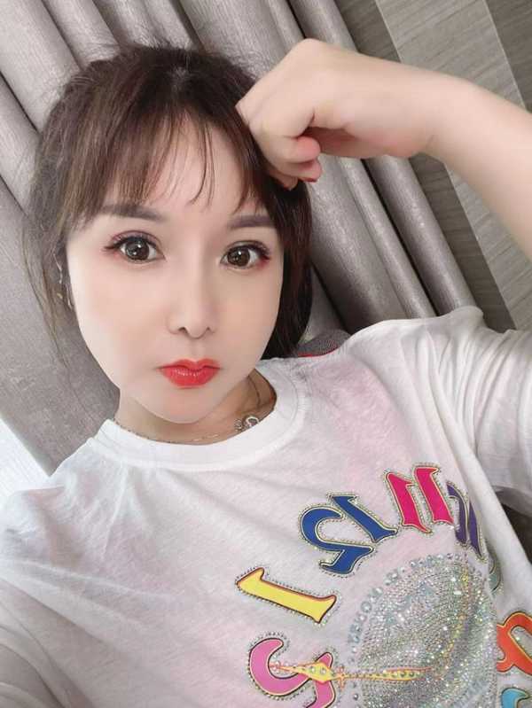 天河-身材好风sao的英英