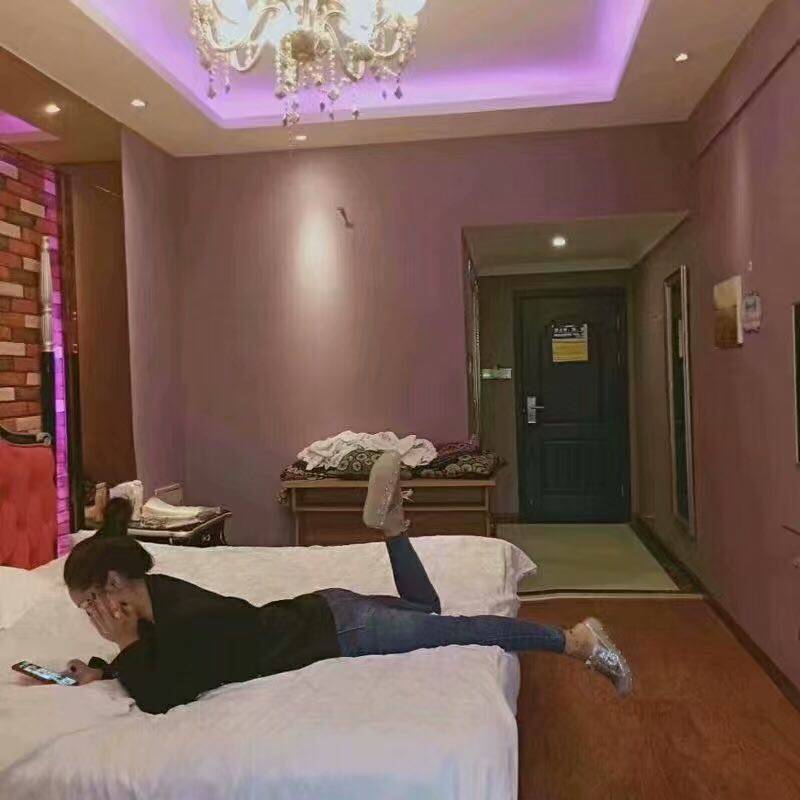 西华大学学生妹兼职