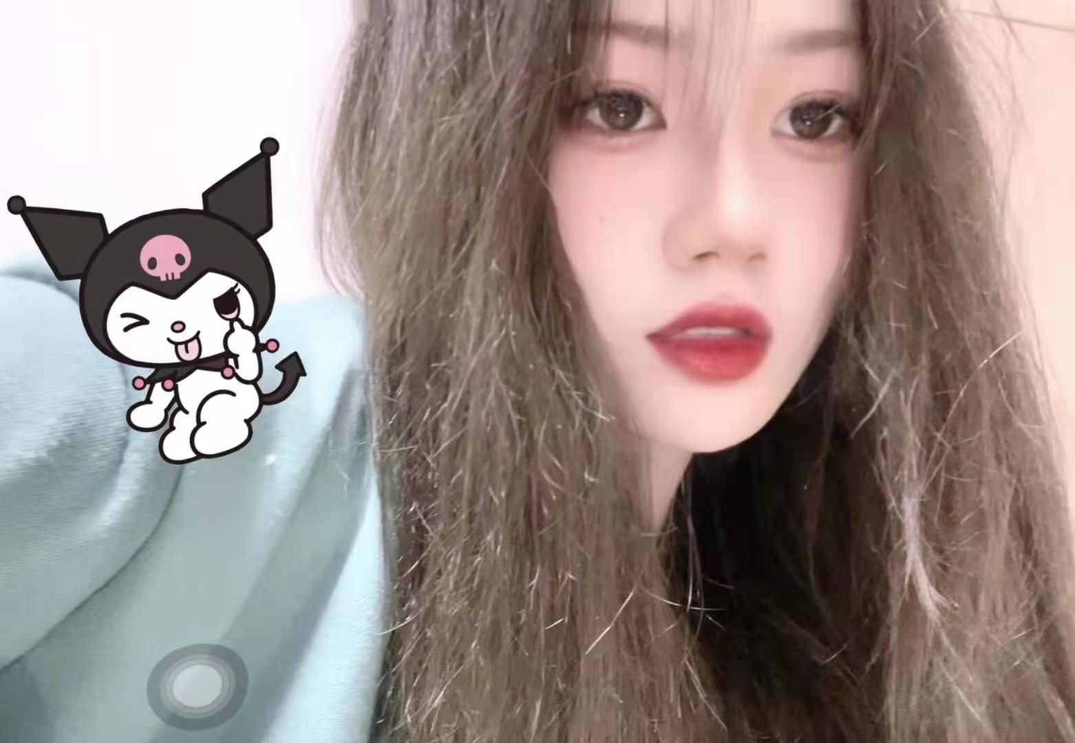 年龄很小的兼职小妹