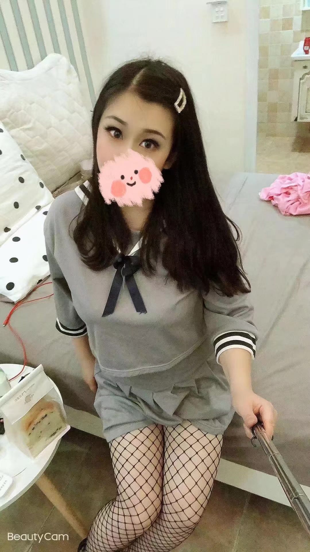 冉家坝巨乳性感美女