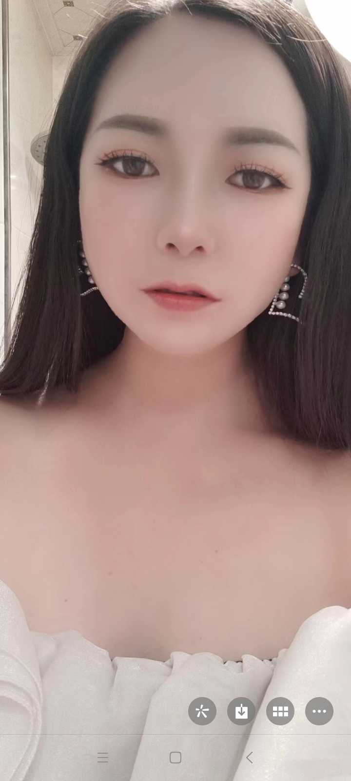 性感妩媚的清清子