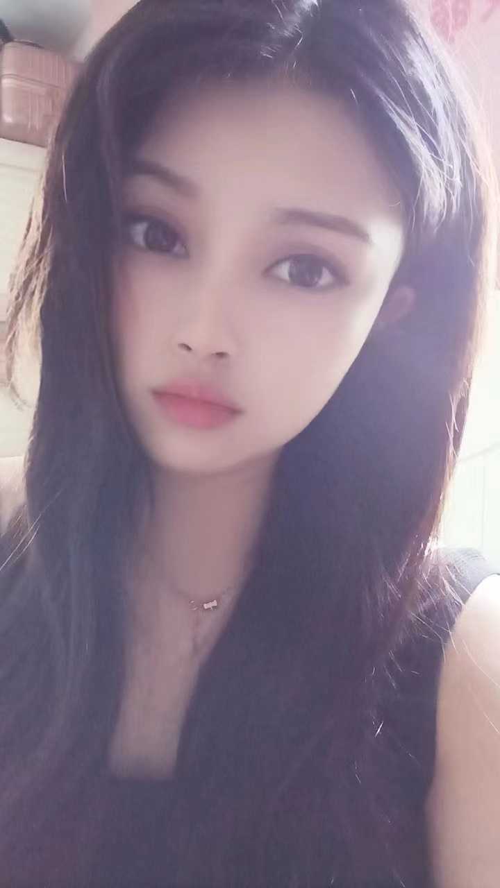 性感迷人的玲玲