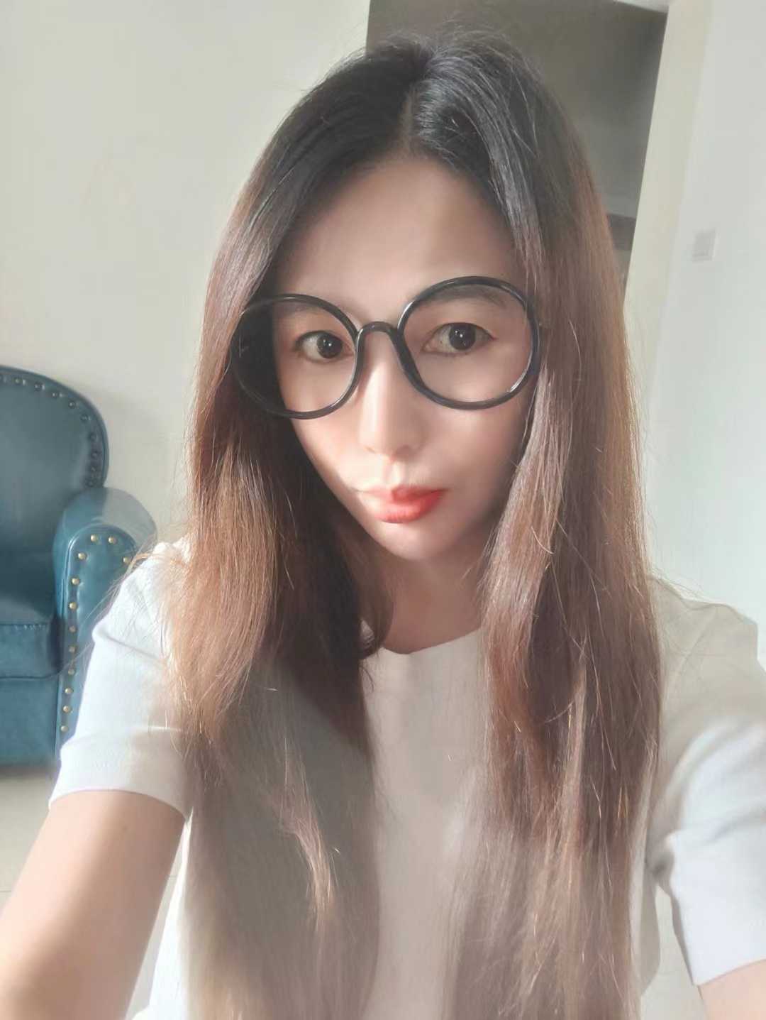 服务很好的妹子