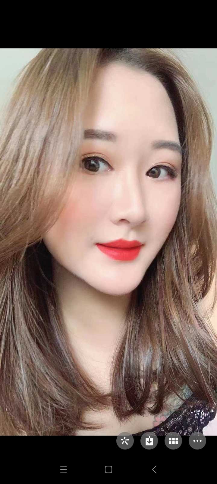 丰满型的小姐姐