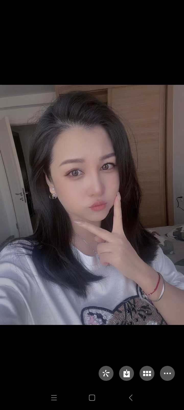 自来熟的性感妹子