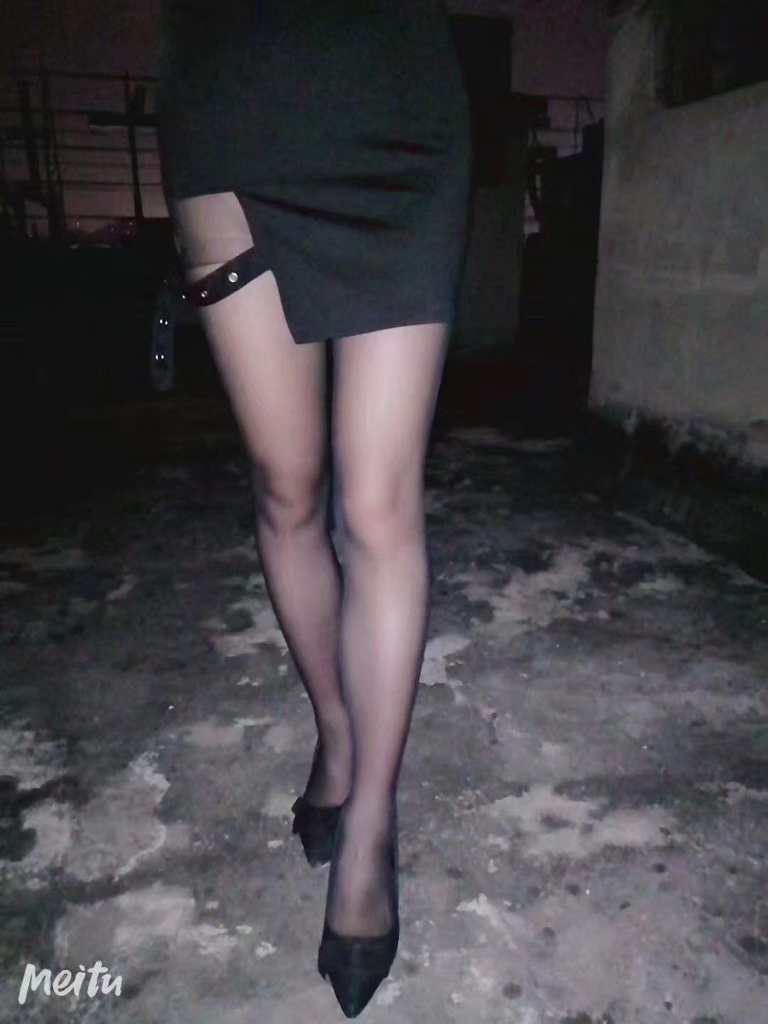 沙坪坝与身材气质佳的妹妹野战