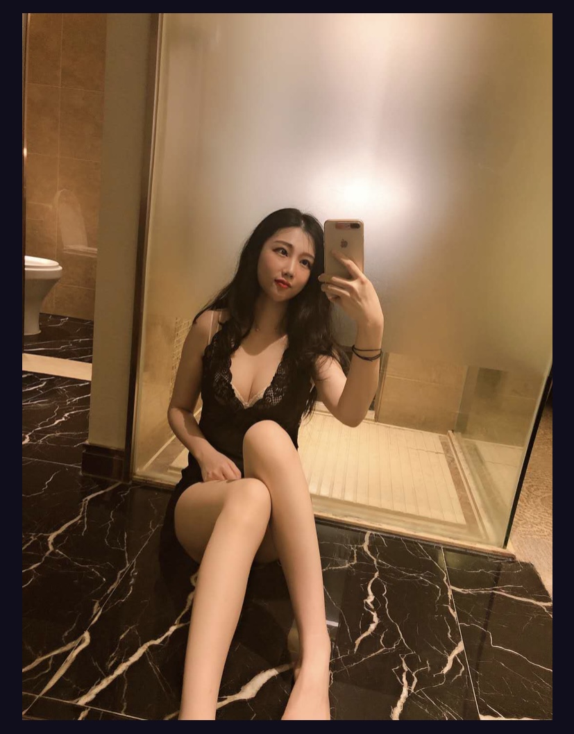 后入很爽的大胸sao货， 深~houdl让人欲仙欲死