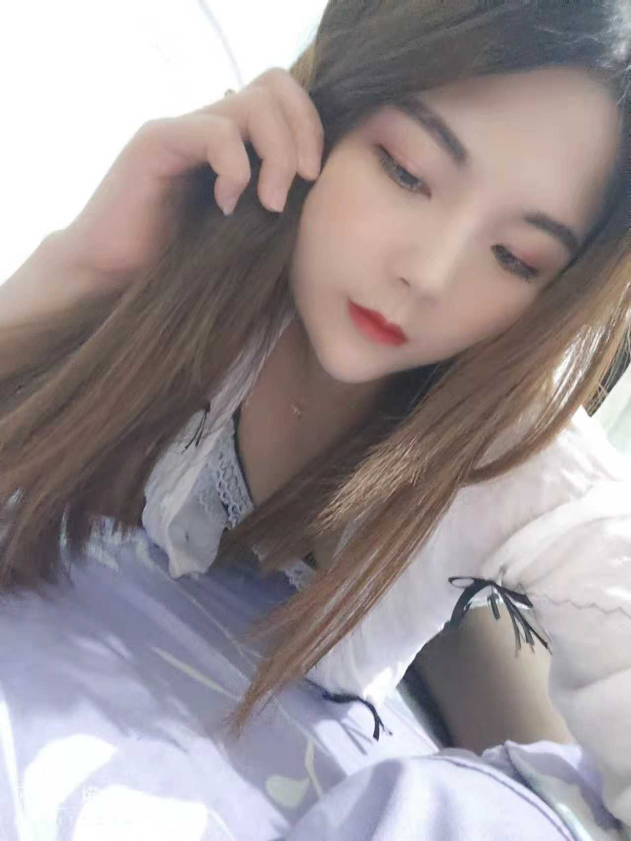 花桥漂亮兼职小姐姐