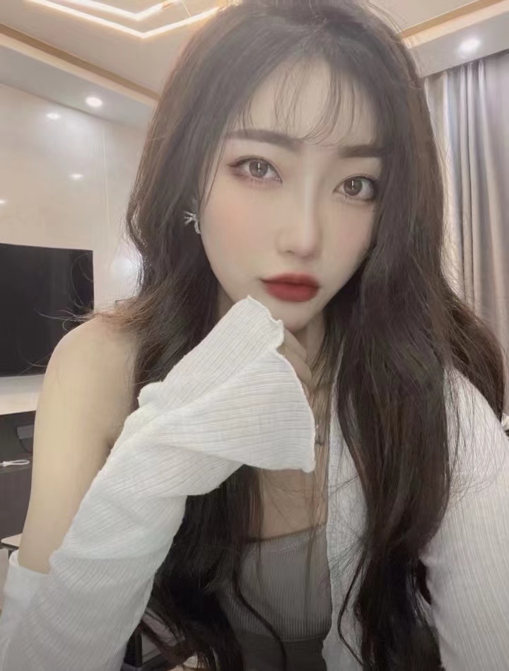 可温可欲的个人兼职美女