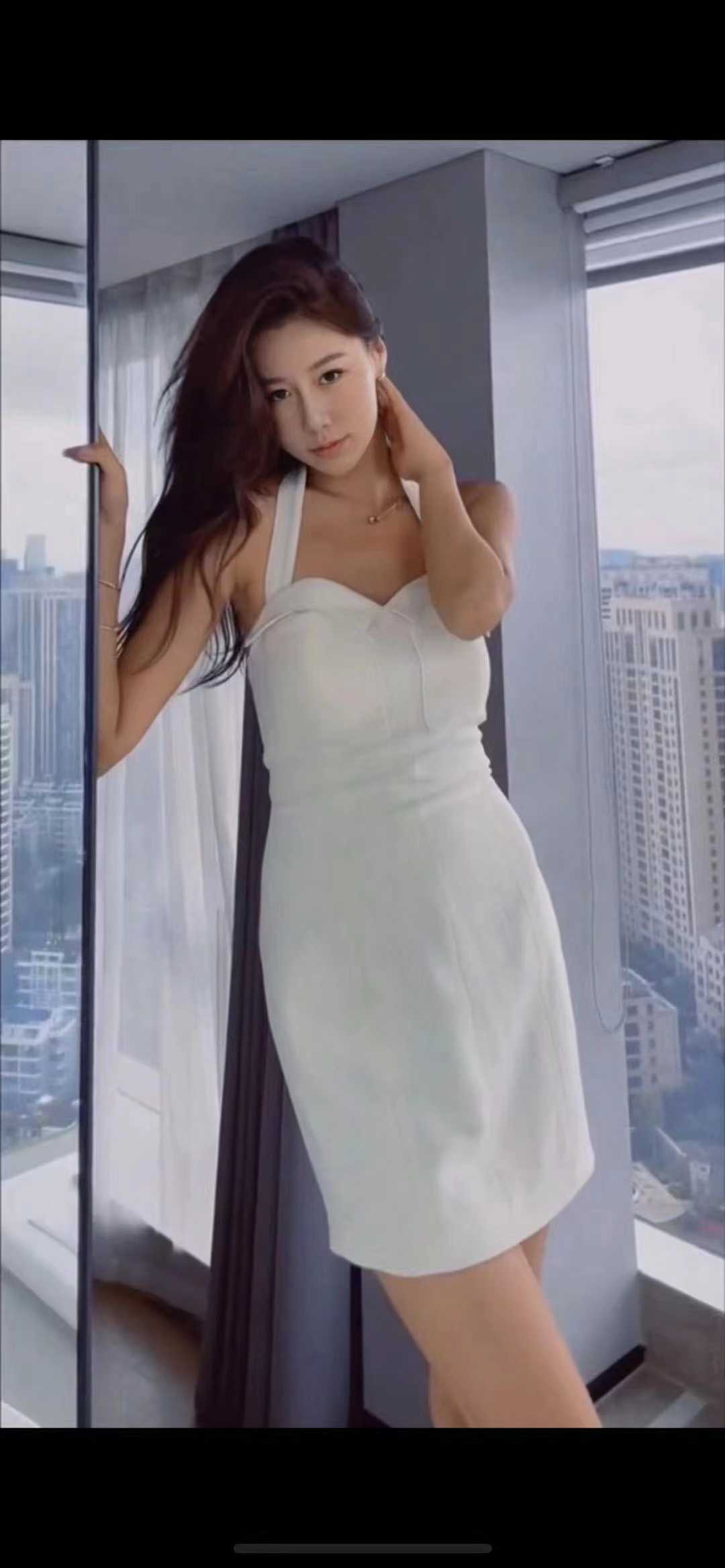 极品少妇 让你满意到飞起来