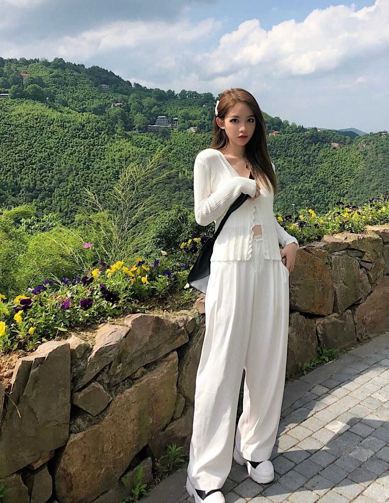 年轻软妹，服务周到