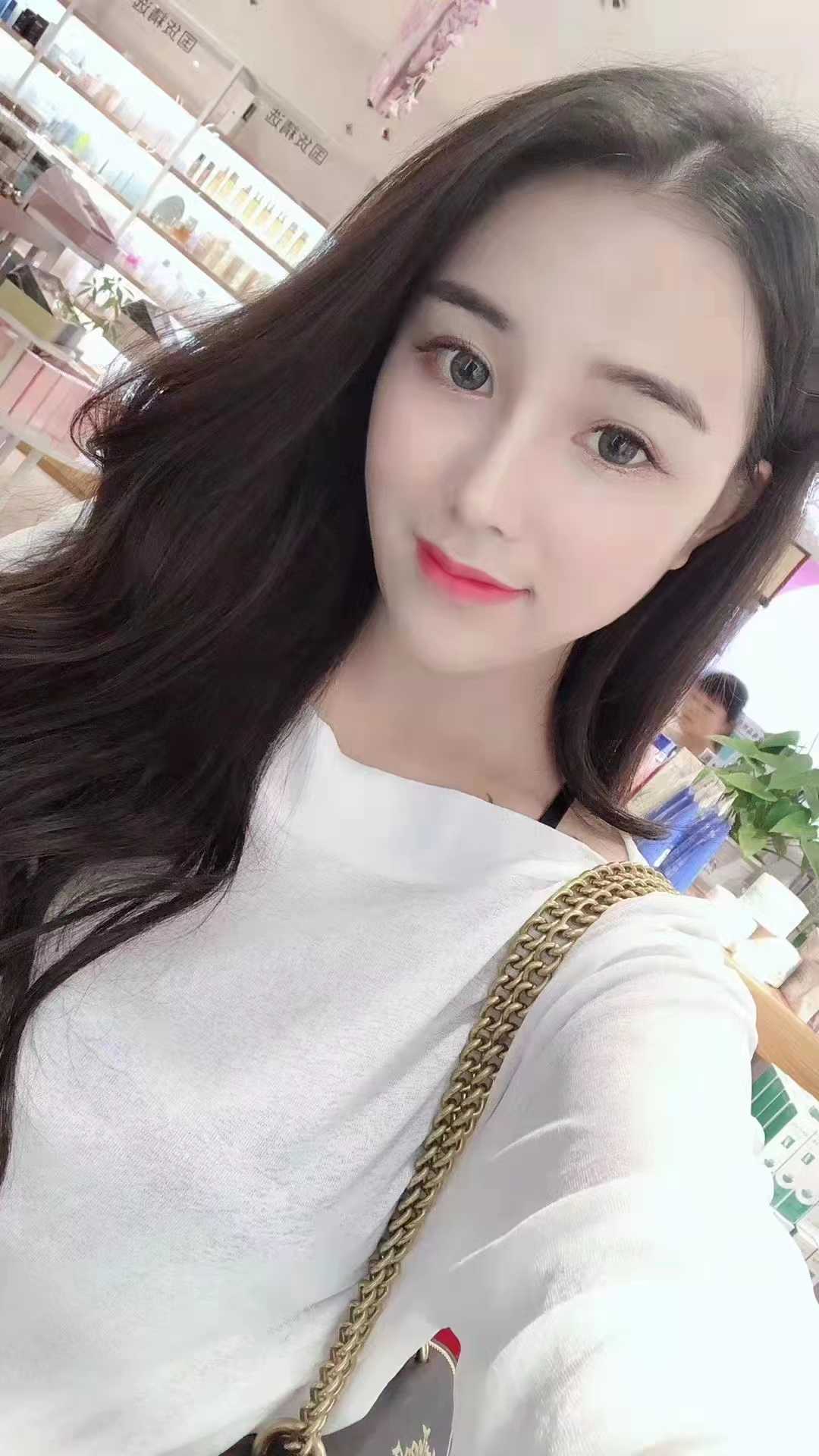 特别享受的妹子